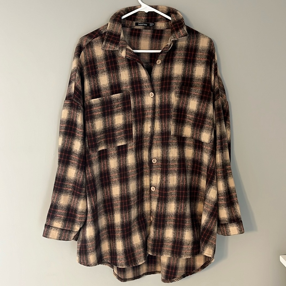 NWOT Boohoo Flannel Button Up